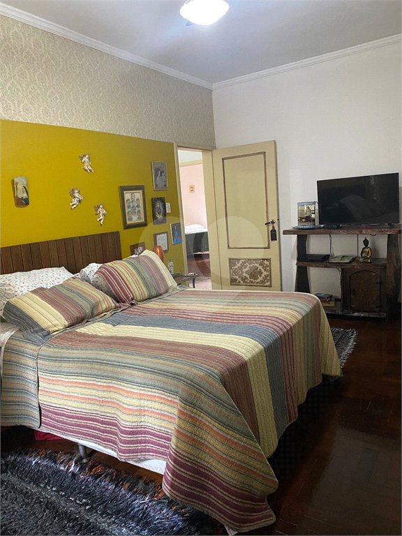 Apartamento à venda com 3 quartos, sendo 1 suíte,  em República, São Paulo, SP