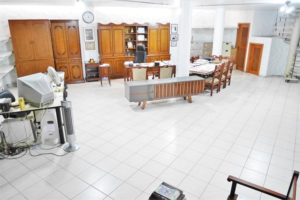 Casa à venda com 4 quartos, sendo 1 suíte,  em Jardim Guedala, São Paulo, SP