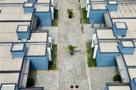 Casa à venda com 2 suítes no condomínio Villággio Álvaro Scalet, Salto - SP