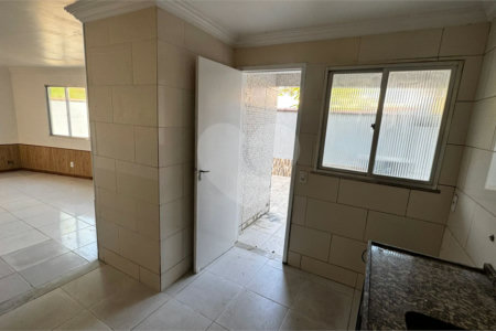 Casa à venda com 3 quartos em Pedra de Guaratiba, Rio de Janeiro, RJ