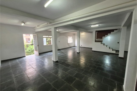 Casa à venda com 3 suítes em Vila Jardini, Sorocaba, SP