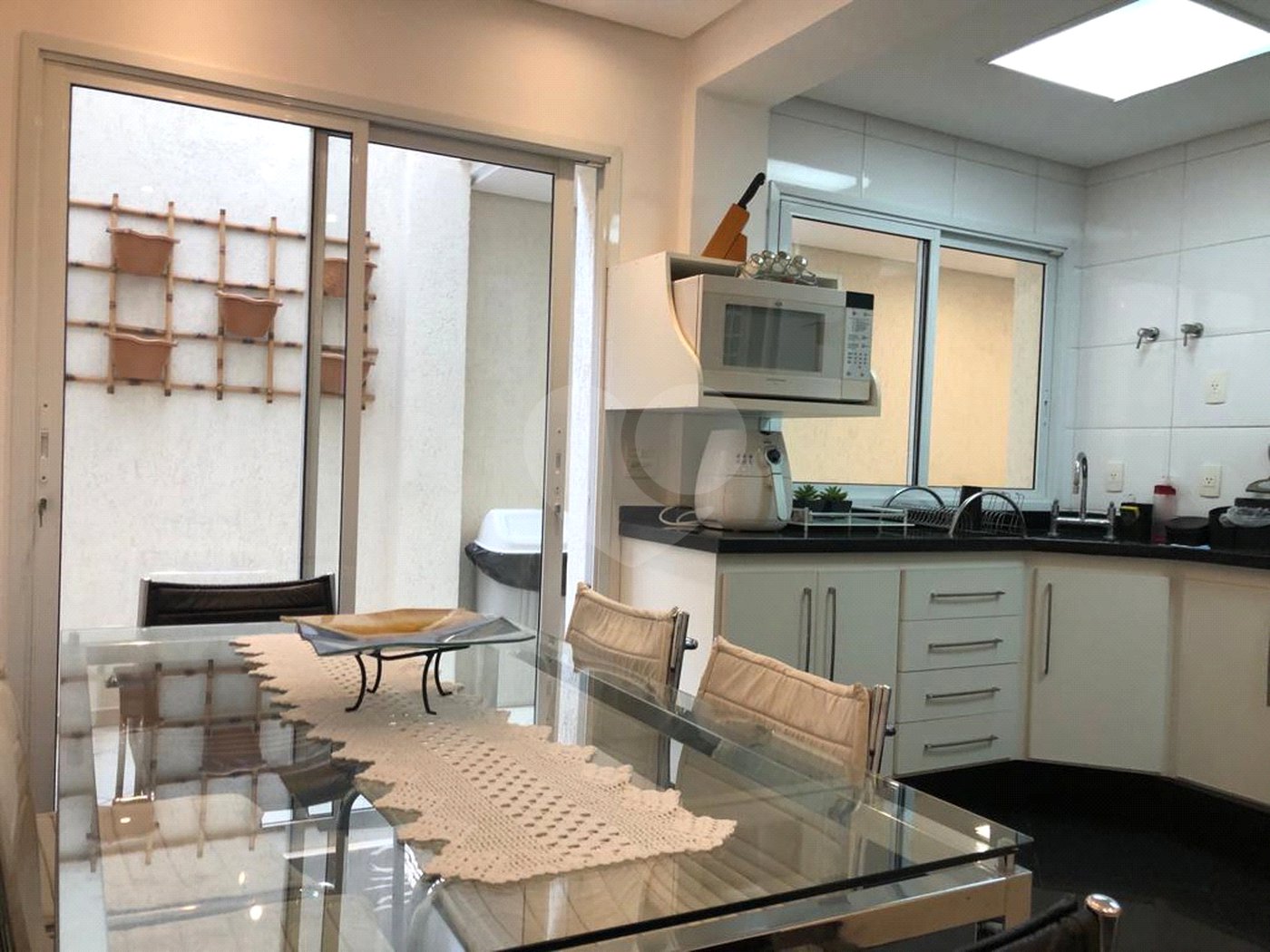 Casa à venda com 3 suítes em Santana, São Paulo, SP
