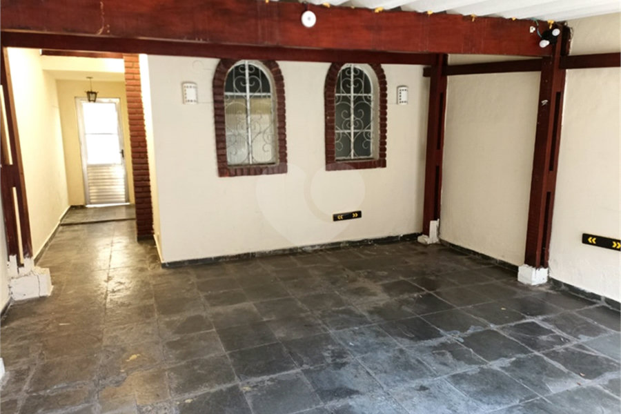 Sobrado à venda com 4 quartos, sendo 1 suíte, em Vila Nova Mazzei, São Paulo, SP