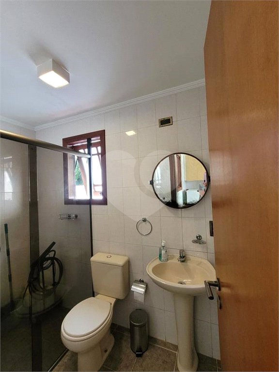 Casa à venda com 4 quartos, sendo 2 suítes, no condomínio Alpes da Cantareira, Mairiporã - SP