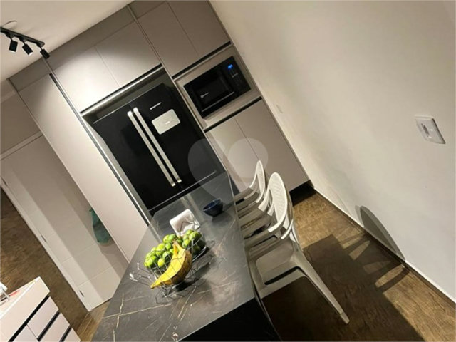 Sobrado à venda com 4 quartos, sendo 3 suítes,  em Tremembé, São Paulo, SP