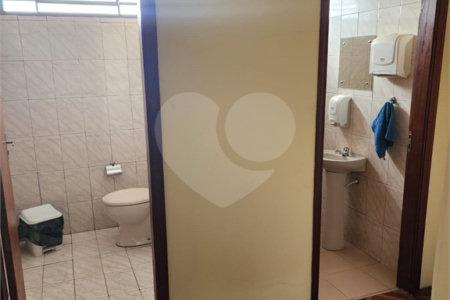 Prédio à venda ou para alugar em Vila Nossa Senhora do Carmo, Araraquara, SP