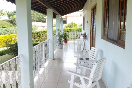 Casa à venda com 4 quartos, sendo 2 suítes,  no condomínio Acmti - Colinas do Mosteiro, Terras de Itaici e Recanto dos Pássaros, Indaiatuba - SP