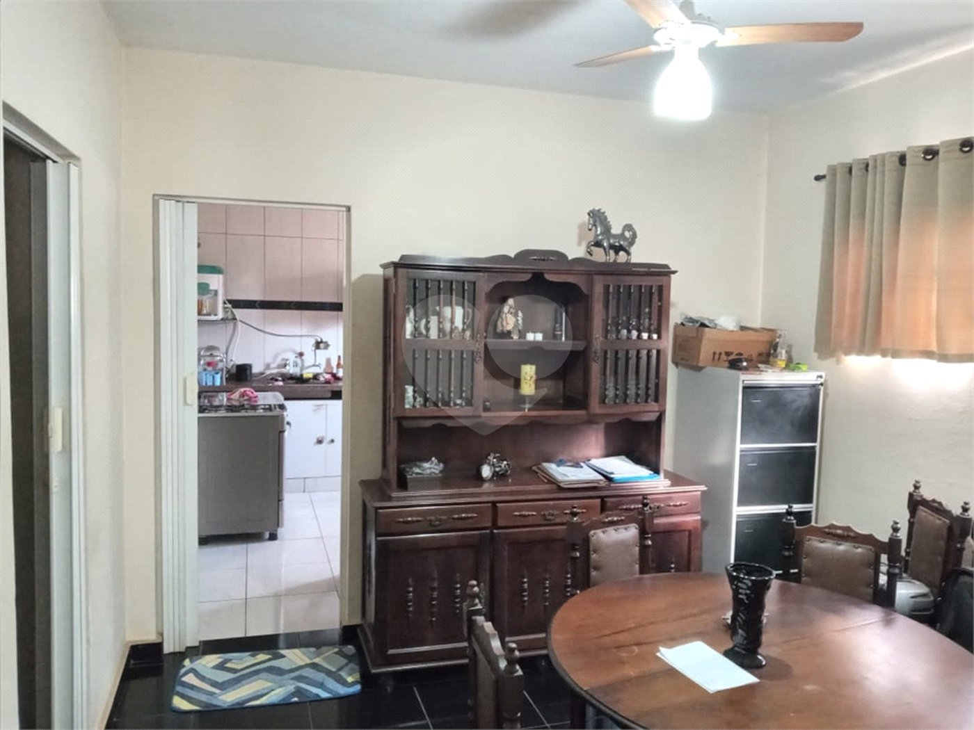Casa à venda com 2 quartos no Centro, Araraquara, SP