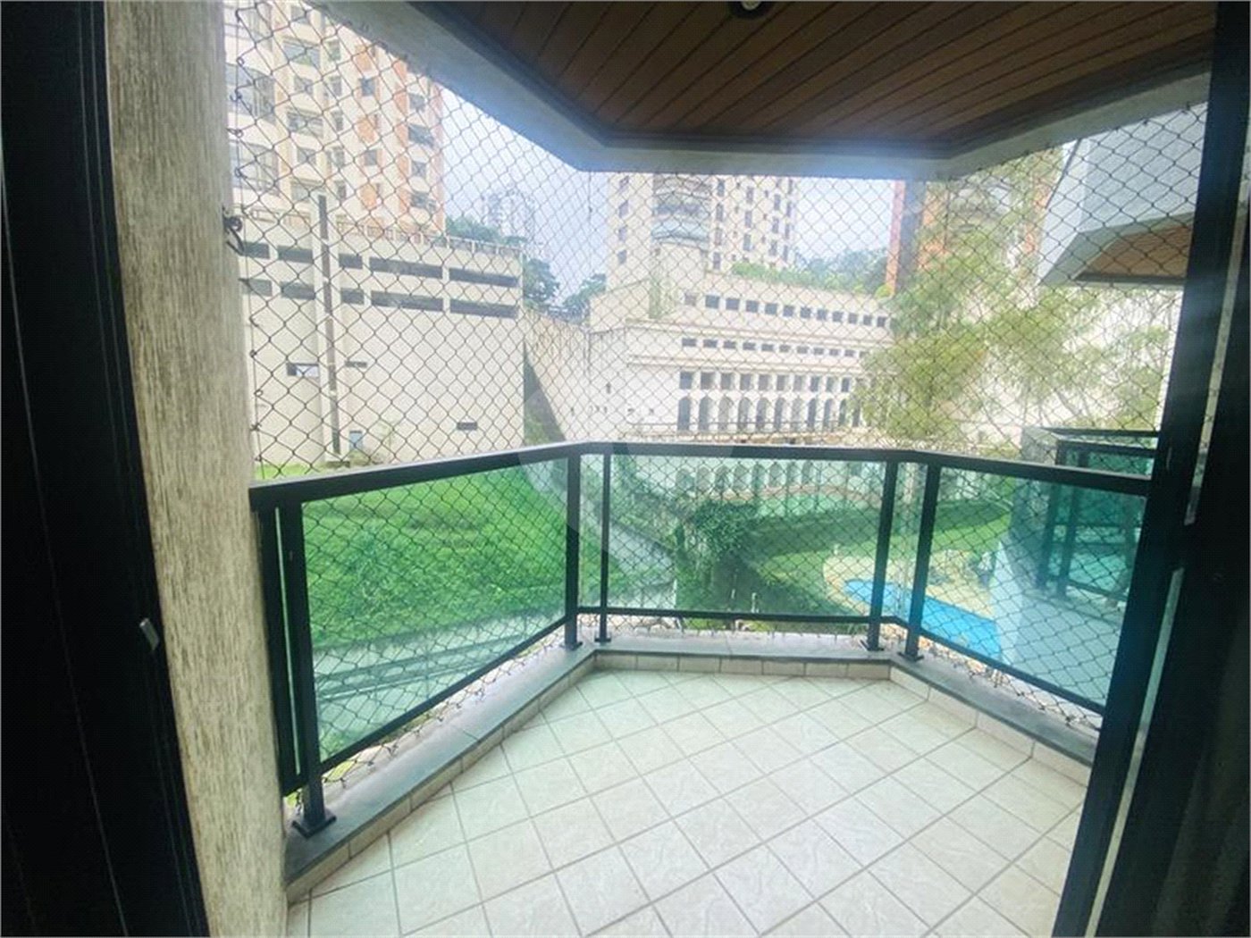 Apartamento à venda com 2 quartos, sendo 1 suíte, em Vila Suzana, São Paulo, SP