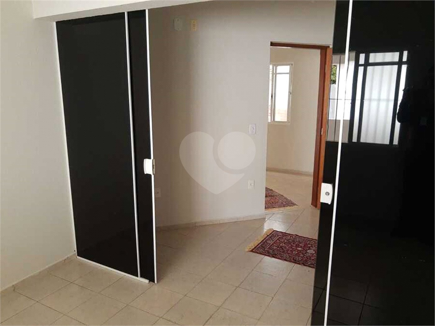 Sobrado à venda com 4 suítes em Vila Santana, Sorocaba, SP