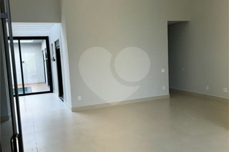 Casa à venda com 3 suítes no condomínio Jardim Residencial Dona Maria Candida, Indaiatuba - SP