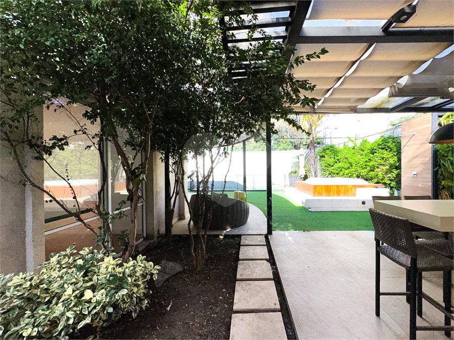 Casa à venda com 4 suítes no condomínio Quadra Real Campo Belo, São Paulo - SP