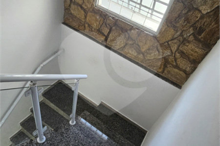 Sobrado para alugar com 3 quartos, sendo 1 suíte, em Jardim do Valle II, Indaiatuba, SP