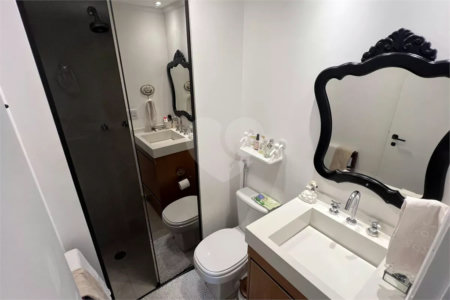 Apartamento à venda com 2 quartos, sendo 1 suíte,  em Vila Madalena, São Paulo, SP