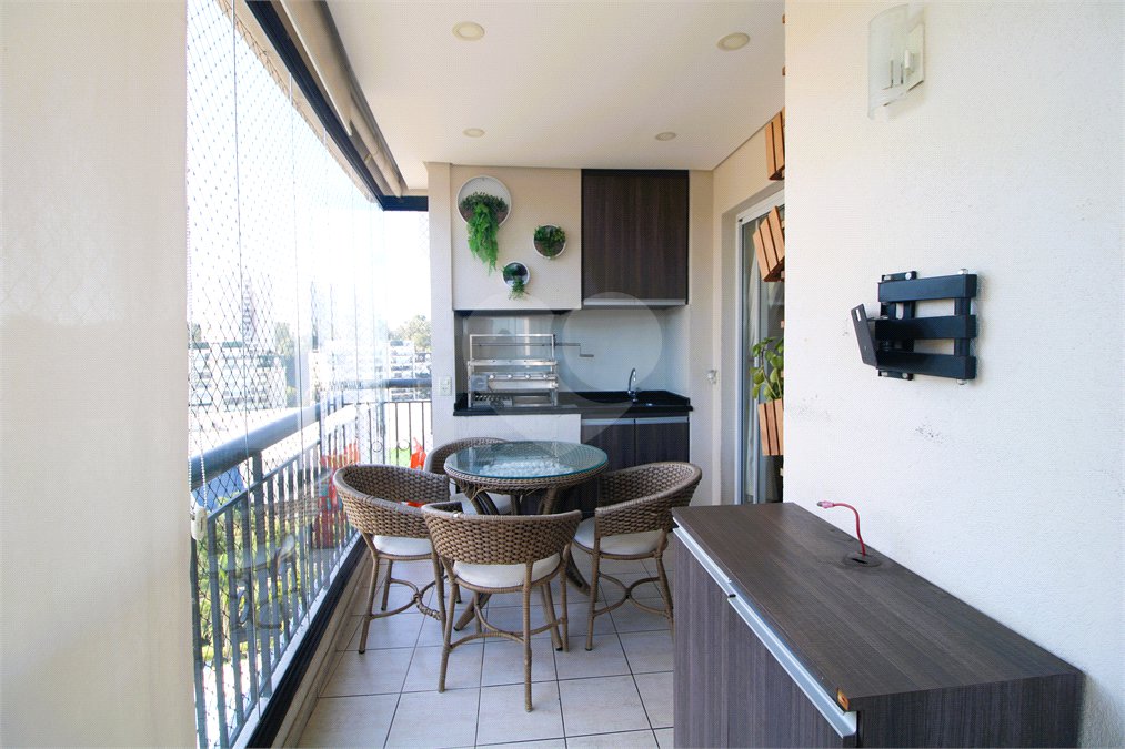 Apartamento à venda com 3 suítes em Santo Amaro, São Paulo, SP