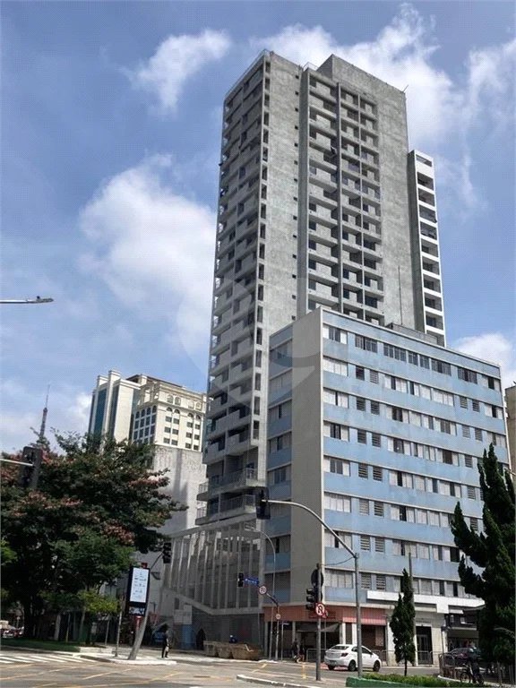 Studio 19º - Metrô Consolação
