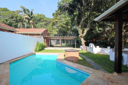 Terreno à venda com 1 suíte em Interlagos, São Paulo, SP