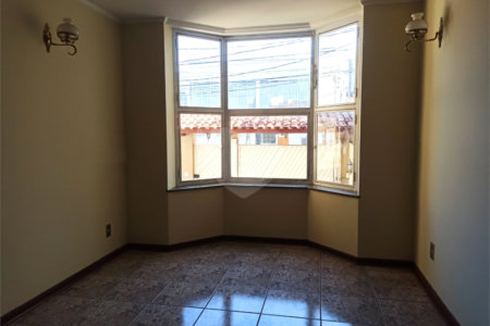 Casa à venda com 3 suítes em Jardim Brasil, Atibaia, SP
