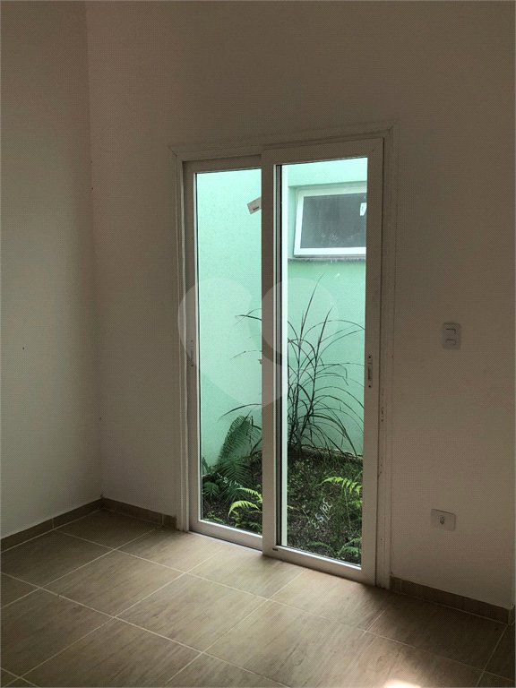 Casa à venda com 3 quartos, sendo 1 suíte, no condomínio Marfi Iii- Fase Iii, Bom Jesus dos Perdões - SP