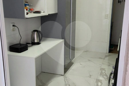 Apartamento à venda ou para alugar com 3 quartos, sendo 1 suíte, em Jardim Vazani, São Paulo, SP