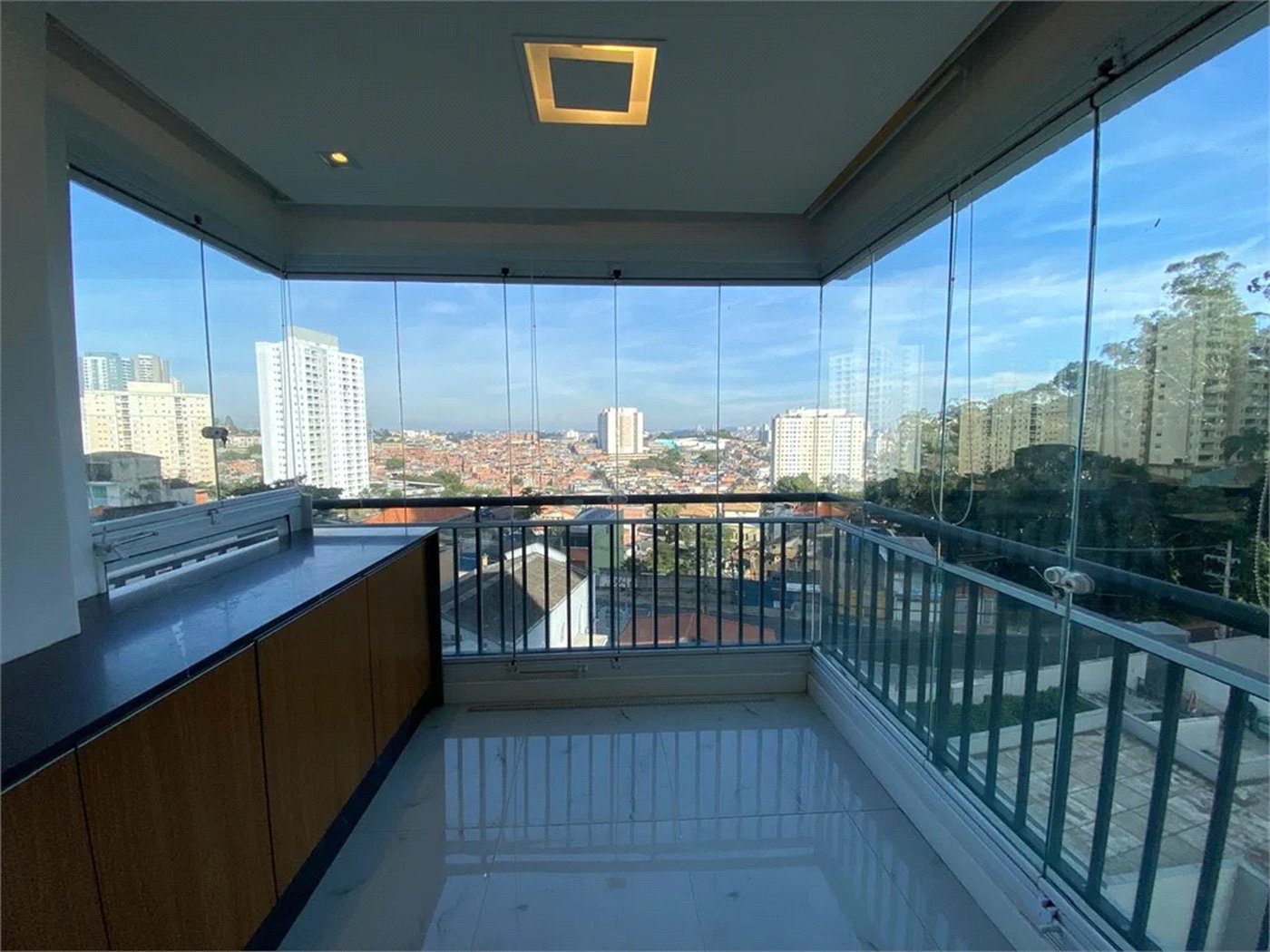Apartamento à venda com 2 quartos, sendo 1 suíte,  em Jardim Caboré, São Paulo, SP