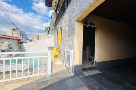 Casa à venda com 4 quartos, sendo 1 suíte, em Campo Grande, Rio de Janeiro, RJ
