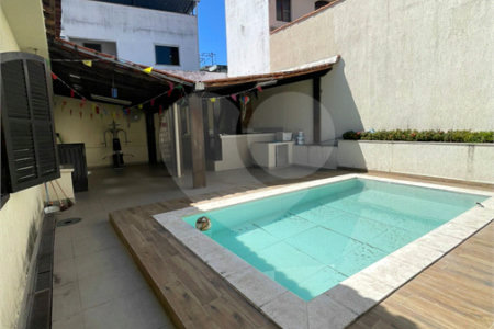 Casa Térrea à venda com 5 quartos, sendo 2 suítes, em Campo Grande, Rio de Janeiro, RJ