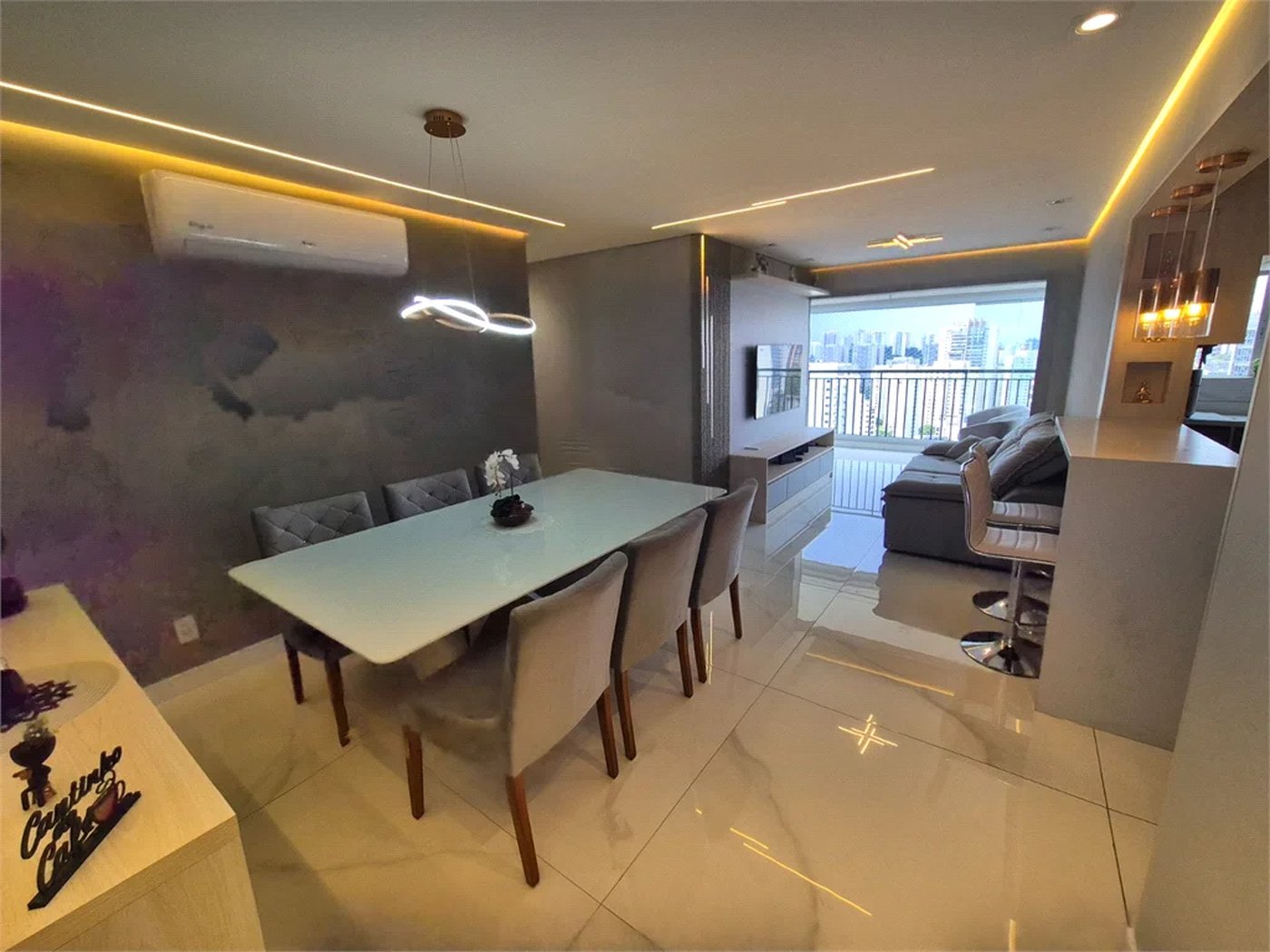 Apartamento à venda com 3 quartos, sendo 2 suítes,  em Jardim Caboré, São Paulo, SP