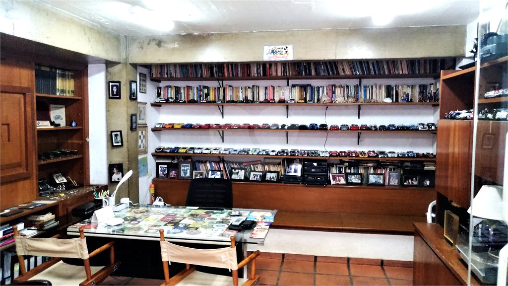 Casa Térrea à venda com 4 quartos, sendo 1 suíte, em Butantã, São Paulo, SP