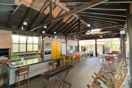 Casa à venda com 4 quartos, sendo 1 suíte, em Duque de Caxias, Cuiabá, MT