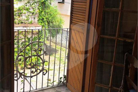 Casa de Vila à venda com 4 quartos, sendo 1 suíte, em Vila Olímpia, São Paulo, SP