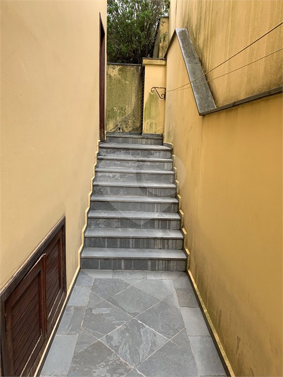 Casa à venda com 4 quartos, sendo 3 suítes, em Jardim das Vertentes, São Paulo, SP