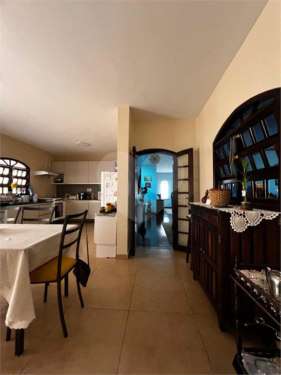 Sobrado à venda com 3 quartos, sendo 2 suítes,  em Alto Ipiranga, Mogi das Cruzes, SP
