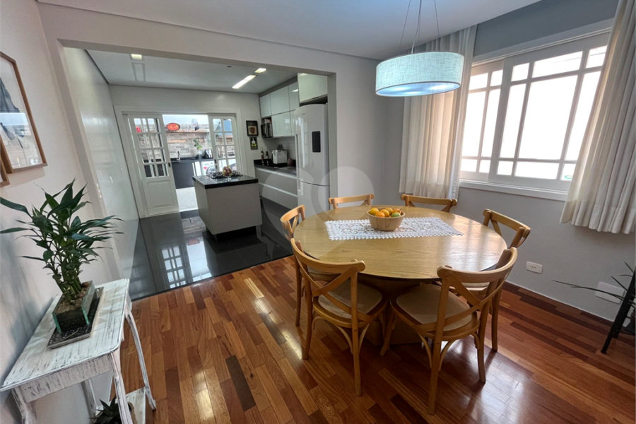 Casa à venda com 3 quartos, sendo 1 suíte, em Vila Ester (zona Norte), São Paulo, SP