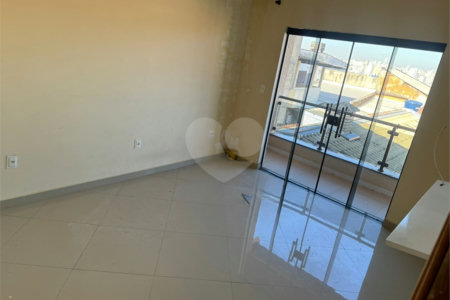 Casa à venda com 4 quartos, sendo 1 suíte, em Vila Santana, Sorocaba, SP