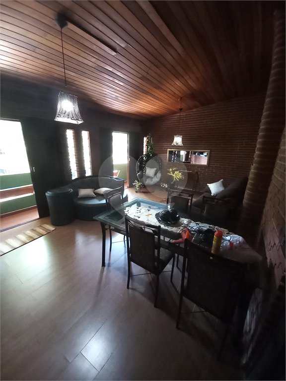 Sobrado à venda com 5 suítes em Conjunto Residencial Butantã, São Paulo, SP