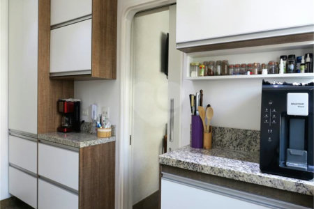 Apartamento à venda com 4 quartos, sendo 2 suítes,  em Vila Suzana, São Paulo, SP
