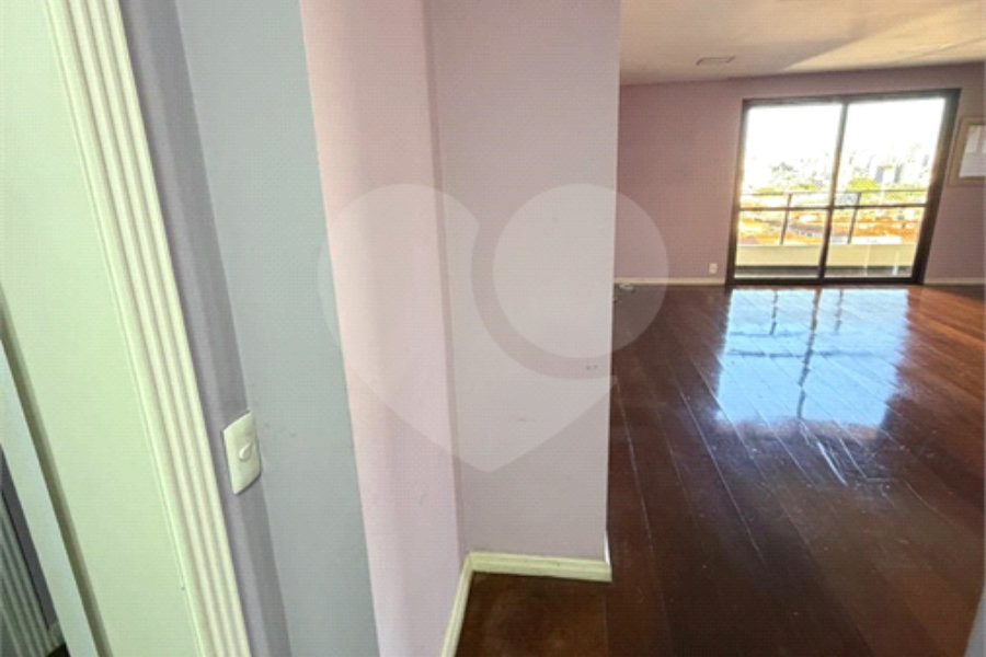 Apartamento à venda com 3 quartos, sendo 1 suíte, em Vila Guilherme, São Paulo, SP