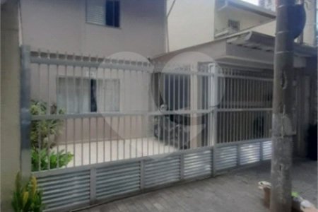 Sobrado à venda com 3 quartos, sendo 1 suíte, em Jardim Trussardi, São Paulo, SP