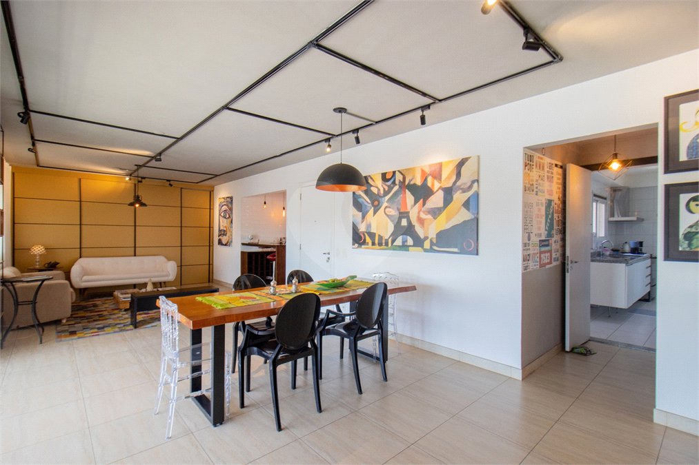 Apartamento à venda com 3 suítes em Jardim Marajoara, São Paulo, SP