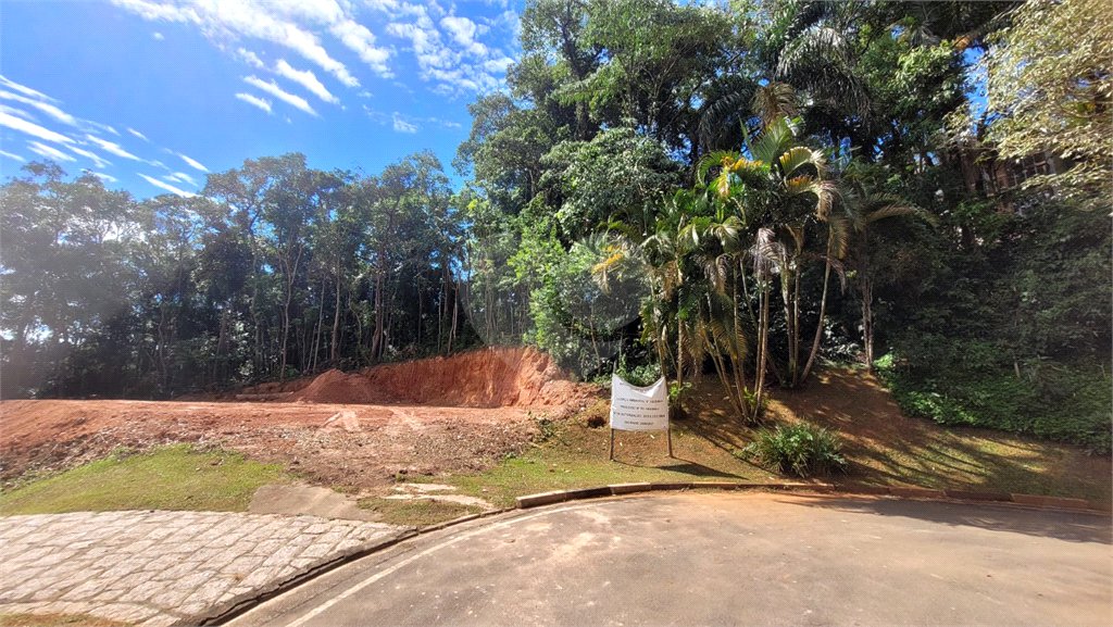 Terreno à venda no condomínio Cantareira, Mairiporã - SP