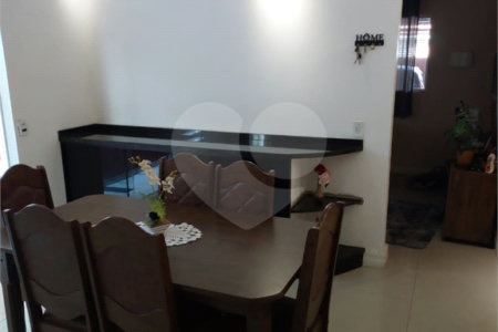 Casa Térrea à venda com 2 quartos em Jardim São Lourenzo, Sorocaba, SP