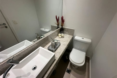 Apartamento à venda com 2 suítes em Vila Andrade, São Paulo, SP