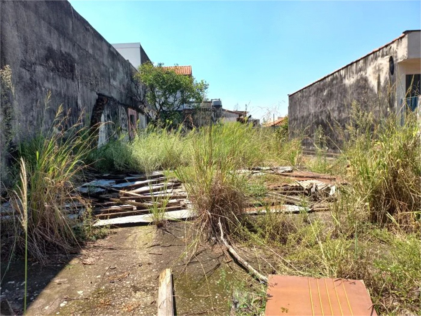 Terreno à venda em Jardim Bonfiglioli, São Paulo, SP