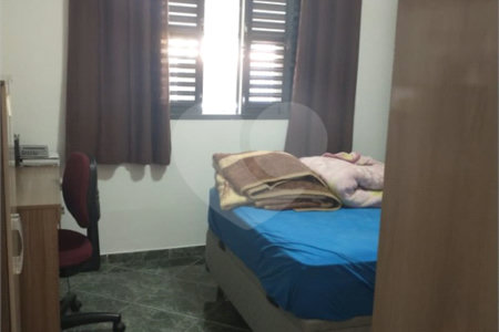 Casa Térrea à venda com 2 quartos em Jardim Santo Antônio, Salto, SP