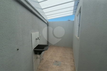 Casa de Vila à venda com 2 quartos em Vossoroca, Votorantim, SP
