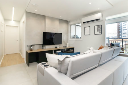 Apartamento à venda com 2 quartos, sendo 1 suíte, em Santo Amaro, São Paulo, SP