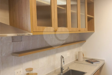 Apartamento à venda com 2 quartos, sendo 1 suíte, em Vila Olímpia, São Paulo, SP