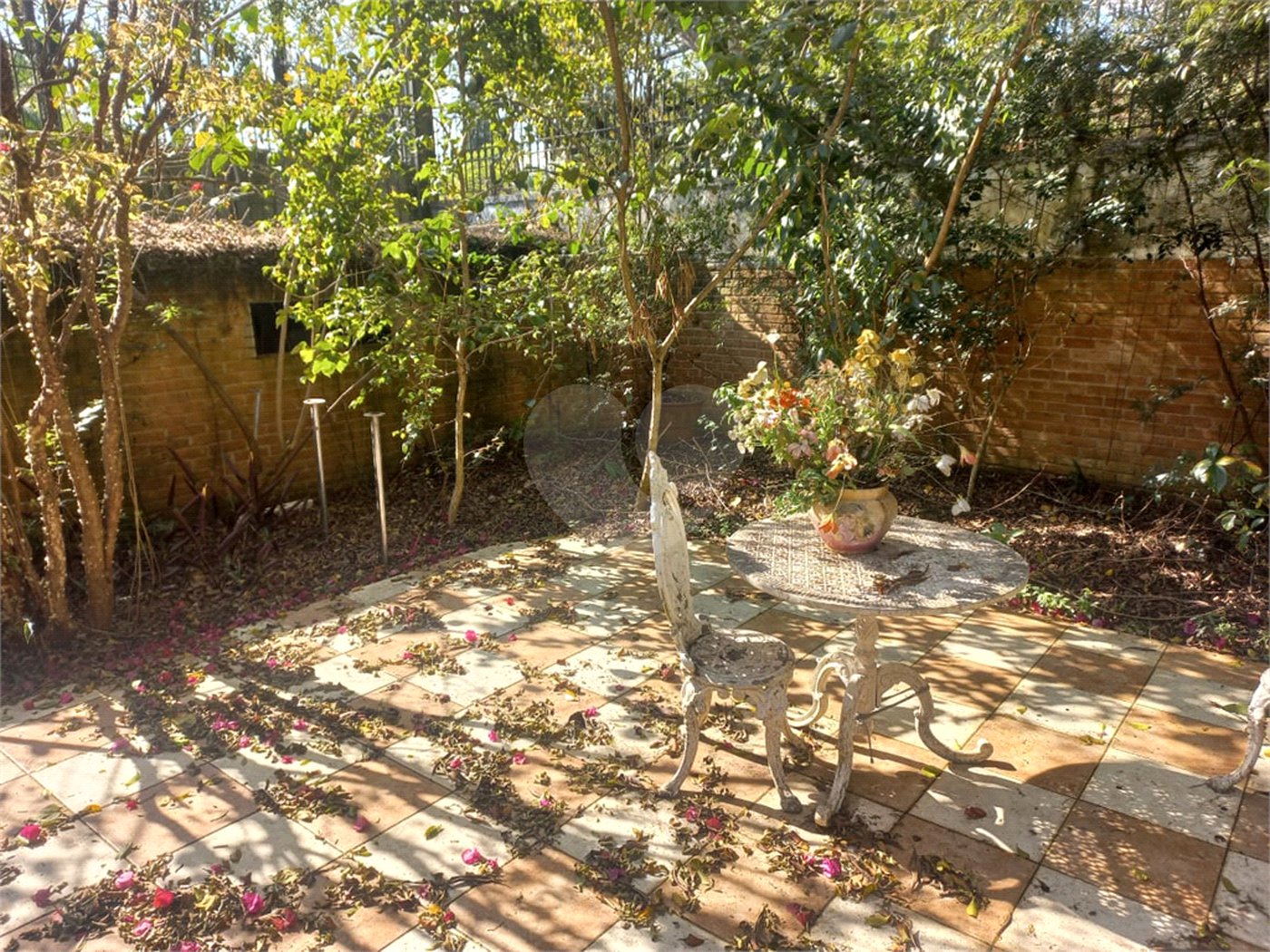 Casa à venda com 3 quartos, sendo 2 suítes, em Morumbi, São Paulo, SP