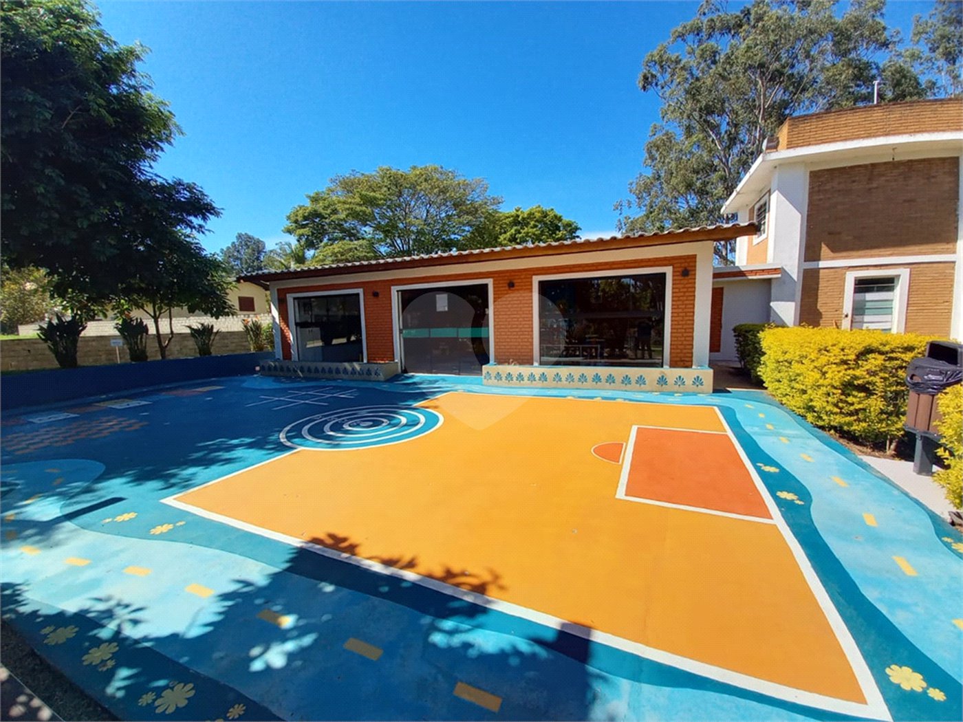 Casa à venda com 4 suítes no condomínio Alpes de Vinhedo, Vinhedo - SP